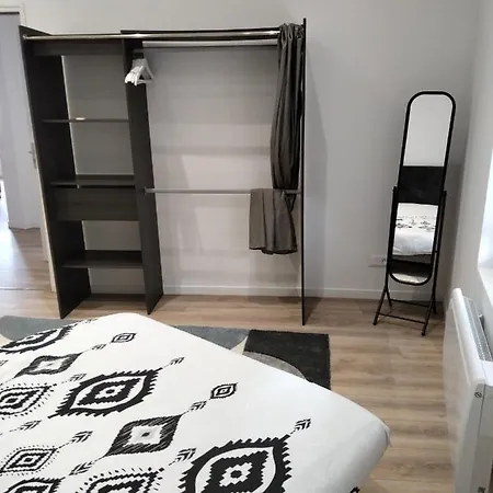 Lägenhet Charles Rogier Appart 3 *